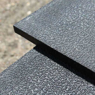 Rubber Stable Mat with Easy Sweep Pebble Top Finish on Rubber Stable Mat